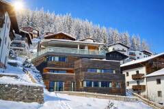 01. Catered chalet Cirrus Sankt Anton Aanzicht chalet 7 personen