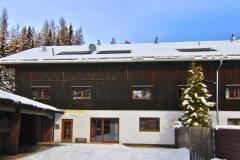 01. Catered chalet Okke Sankt Anton Voorzijde 2