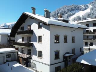 01. Catered chalet Hans Sankt Anton Aanzicht