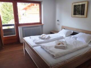 09. Catered chalet Alber Sankt Anton Tweepersoonskamer 1