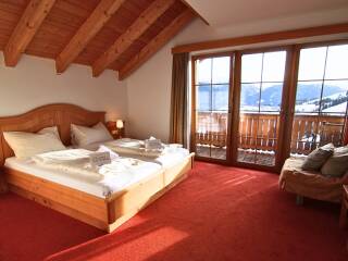 15 v2. Catered chalet Kelle Fiss Tweepersoonskamer met balkon